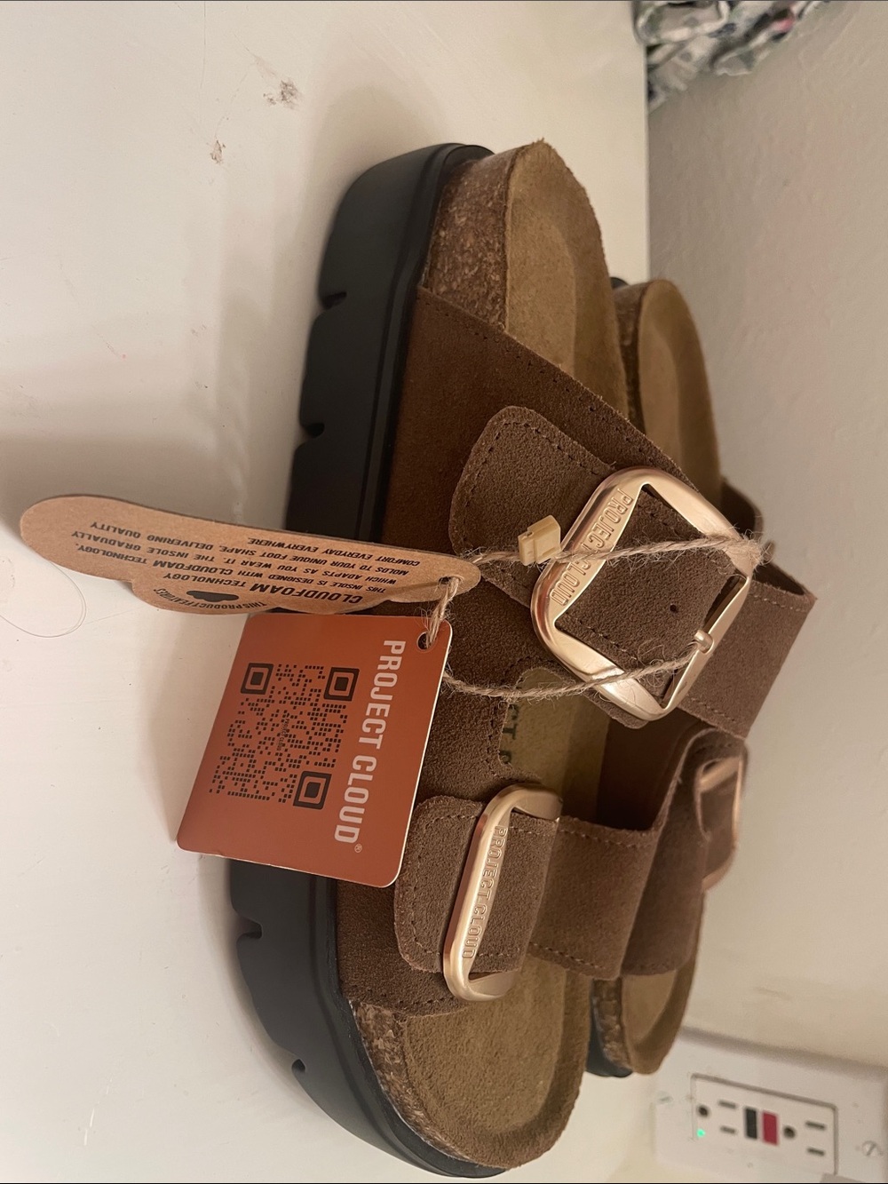Men’s Brown Suede Double-Buckle Sandals